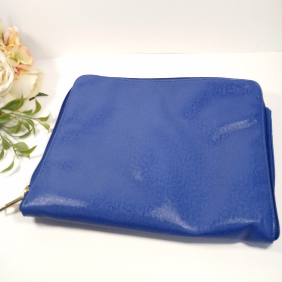 Liz Claiborne 10"x 8.5" Padded Tablet Sleeve. Liz Claiborne Padded Tablet Case. - Picture 5 of 6